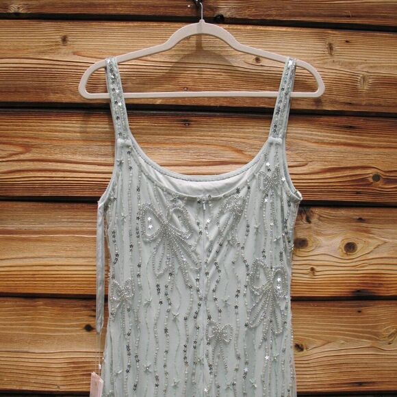 MAC DUGGAL 94129 Green Beaded Mesh Scoop Neck Fitted Gown With Bows - Picture 10 of 13